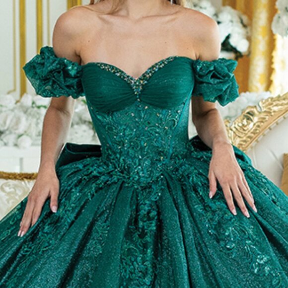 New Off Shoulder Festive Gown w/ Floral Lace Embroidery & Layered Skirt DQ 1985 - Picture 8 of 9